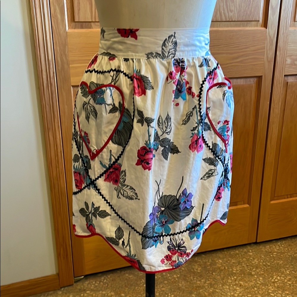 Vintage Handmade Floral Print Half Apron
